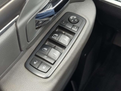 Used 2016  Ram 1500 4WD Crew Cab SLT at Paradise Motors near Lansing&comma; MI