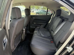 Used 2017  Chevrolet Equinox 4d SUV FWD LT at Paradise Motors near Lansing&comma; MI