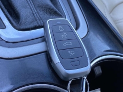 Used 2018 Ford Edge 4d SUV AWD SEL EcoBoost at Paradise Motors near Lansing, MI