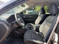 Used 2019  Nissan Rogue 4d SUV FWD SV at Paradise Motors near Lansing&comma; MI