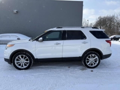 Used 2012  Ford Explorer 4d SUV 4WD Limited at Paradise Motors near Lansing&comma; MI