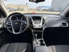 Used 2017  Chevrolet Equinox 4d SUV FWD LT at Paradise Motors near Lansing&comma; MI