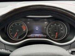 Used 2018  Jeep Cherokee 4d SUV 4WD Trailhawk V6 at Paradise Motors near Lansing&comma; MI