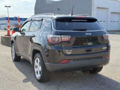 Used 2018  Jeep Compass 4d SUV 4WD Latitude at Paradise Motors near Lansing&comma; MI