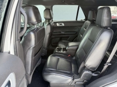 Used 2012  Ford Explorer 4d SUV 4WD Limited at Paradise Motors near Lansing&comma; MI