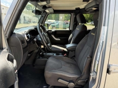 Used 2013 Jeep Wrangler Unlimited 4d Convertible Sahara at Paradise Motors near Lansing, MI