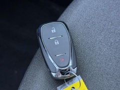 Used 2021  Chevrolet Equinox FWD 4dr LT w&sol;1LT at Paradise Motors near Lansing&comma; MI