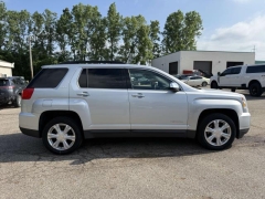 Used 2017  GMC Terrain 4d SUV FWD SLE2 at Paradise Motors near Lansing&comma; MI
