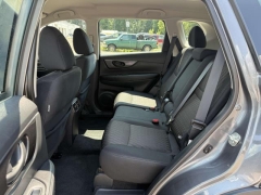 Used 2019  Nissan Rogue FWD at Paradise Motors near Lansing, MI