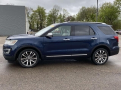 Used 2017 Ford Explorer 4d SUV 4WD Platinum at Paradise Motors near Lansing, MI