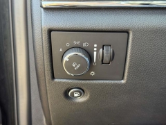 Used 2015  Jeep Grand Cherokee 4d SUV 4WD Limited at Paradise Motors near Lansing&comma; MI