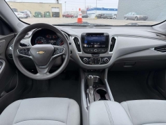 Used 2020  Chevrolet Malibu 4d Sedan LT at Paradise Motors near Lansing&comma; MI