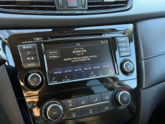 Used 2019  Nissan Rogue 4d SUV AWD SV at Paradise Motors near Lansing&comma; MI