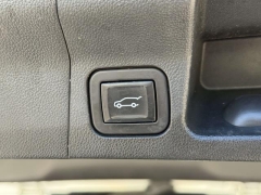 Used 2017  GMC Acadia 4d SUV AWD SLT-2 at Paradise Motors near Lansing, MI