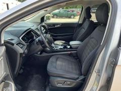 Used 2018 Ford Edge 4d SUV AWD SEL V6 at Paradise Motors near Lansing, MI
