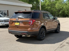 Used 2017 Ford Explorer 4d SUV 4WD XLT at Paradise Motors near Lansing, MI