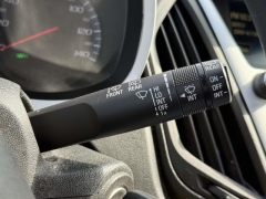 Used 2017  Chevrolet Equinox 4d SUV FWD LT at Paradise Motors near Lansing&comma; MI