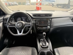 Used 2019  Nissan Rogue 4d SUV AWD S at Paradise Motors near Lansing&comma; MI