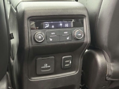 Used 2017  GMC Acadia 4d SUV AWD SLT-2 at Paradise Motors near Lansing&comma; MI