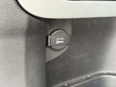 Used 2016  Jeep Cherokee 4d SUV 4WD Latitude V6 at Paradise Motors near Lansing&comma; MI