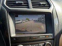 Used 2017  Ford Explorer 4d SUV 4WD XLT at Paradise Motors near Lansing, MI