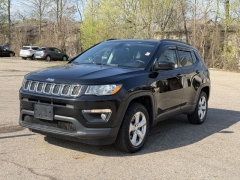 Used 2018  Jeep Compass 4d SUV 4WD Latitude at Paradise Motors near Lansing&comma; MI