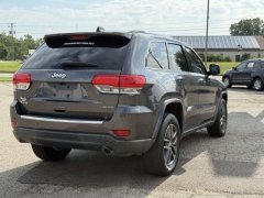 Used 2017  Jeep Grand Cherokee 4d SUV 4WD Limited at Paradise Motors near Lansing&comma; MI