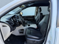 Used 2019  Dodge Grand Caravan 4d Wagon SXT at Paradise Motors near Lansing&comma; MI