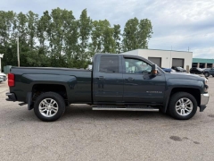 Used 2017  Chevrolet Silverado 1500 4WD Double Cab LT at Paradise Motors near Lansing&comma; MI