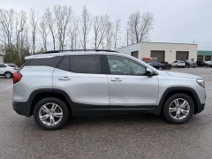 Used 2018  GMC Terrain 4d SUV FWD SLE 1&period;5L Turbo at Paradise Motors near Lansing&comma; MI