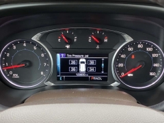 Used 2018 GMC Acadia 4d SUV AWD SLT-1 at Paradise Motors near Lansing, MI