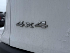 Used 2016  Jeep Cherokee 4d SUV 4WD Latitude V6 at Paradise Motors near Lansing&comma; MI