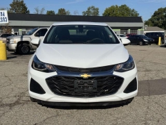 Used 2019  Chevrolet Cruze 4d Sedan LT at Paradise Motors near Lansing&comma; MI