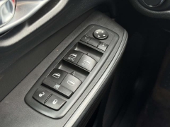 Used 2016  Jeep Cherokee 4d SUV 4WD Limited V6 at Paradise Motors near Lansing&comma; MI