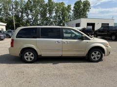 Used 2010 Dodge Grand Caravan 4d Wagon SE at Paradise Motors near Lansing, MI