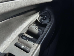 Used 2018  Ford Escape 4d SUV FWD SE at Paradise Motors near Lansing&comma; MI