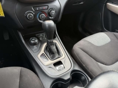 Used 2017  Jeep Cherokee 4d SUV 4WD Sport I4 at Paradise Motors near Lansing&comma; MI