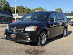 Used 2019  Dodge Grand Caravan 4d Wagon SXT at Paradise Motors near Lansing&comma; MI