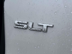 Used 2017  GMC Acadia 4d SUV AWD SLT-2 at Paradise Motors near Lansing&comma; MI