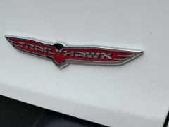 Used 2016 Jeep Cherokee 4d SUV 4WD Trailhawk V6 at Paradise Motors near Lansing, MI