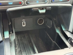 Used 2017  Ford Explorer 4d SUV 4WD Limited at Paradise Motors near Lansing&comma; MI