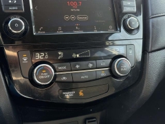 Used 2020  Nissan Rogue 4d SUV FWD SV at Paradise Motors near Lansing&comma; MI