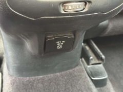 Used 2016  Jeep Cherokee 4d SUV 4WD Latitude V6 at Paradise Motors near Lansing&comma; MI