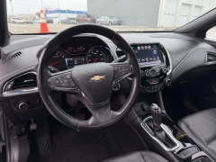 Used 2017  Chevrolet Cruze 4d Sedan Premier at Paradise Motors near Lansing&comma; MI