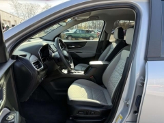 Used 2020  Chevrolet Equinox 4d SUV AWD LS w/1LS at Paradise Motors near Lansing, MI