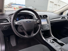Used 2019  Ford Fusion 4d Sedan FWD SE 1.5L EcoBoost at Paradise Motors near Lansing, MI