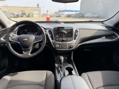 Used 2018  Chevrolet Malibu 4d Sedan LT at Paradise Motors near Lansing&comma; MI