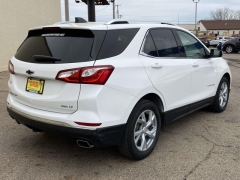Used 2018 Chevrolet Equinox 4d SUV AWD LT w/2LT at Paradise Motors near Lansing, MI