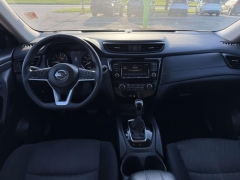 Used 2019  Nissan Rogue 4d SUV AWD SV at Paradise Motors near Lansing&comma; MI