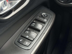 Used 2019  Jeep Cherokee 4d SUV 4WD Trailhawk 3&period;2L at Paradise Motors near Lansing&comma; MI